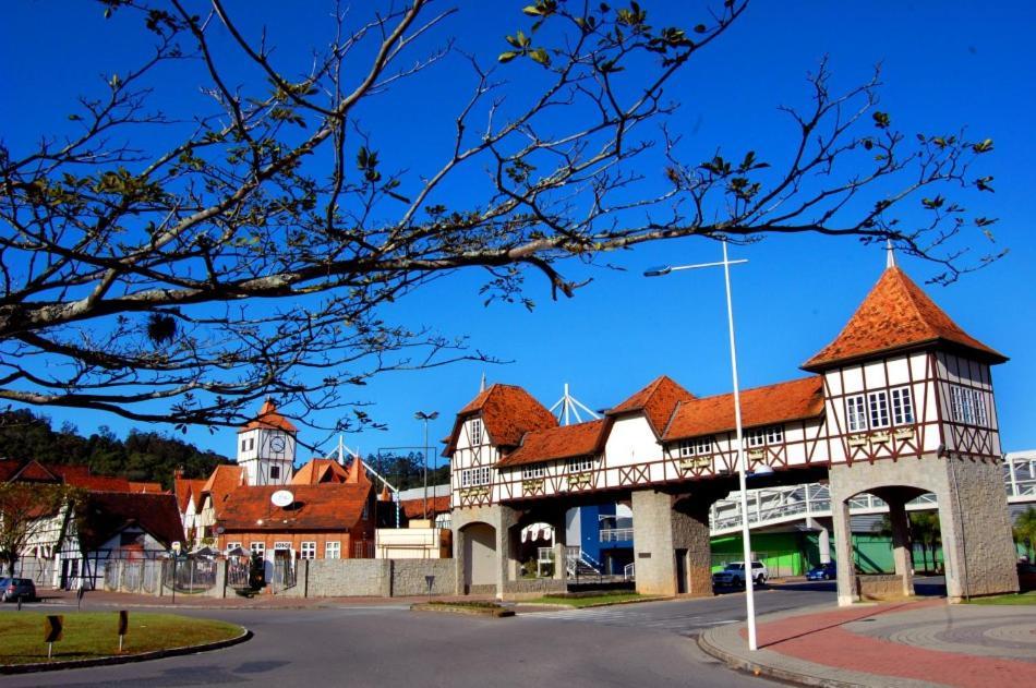 Quartos Proximos A Oktoberfest, Em Blumenau Ngoại thất bức ảnh