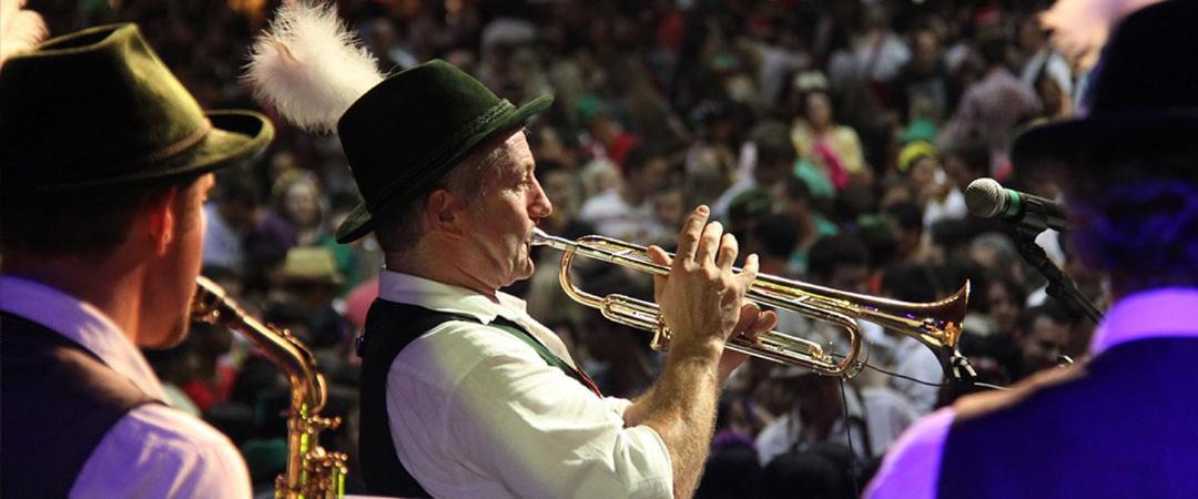 Quartos Proximos A Oktoberfest, Em Blumenau Ngoại thất bức ảnh